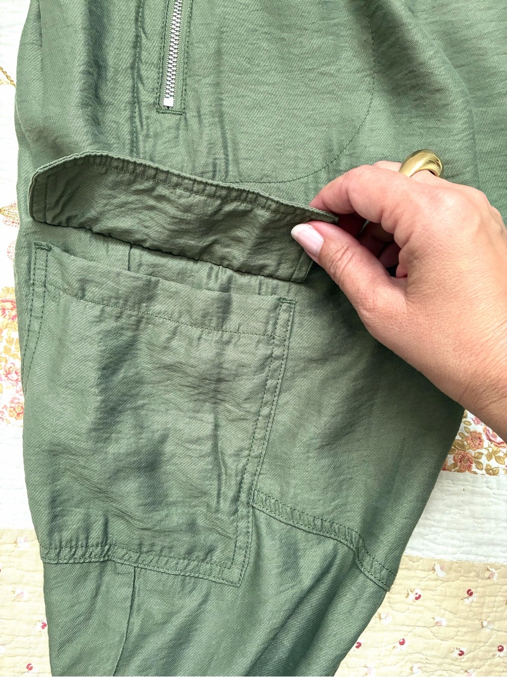 DKNY Cargo Utility Pants with Zip Pockets - Picture 7 of 10